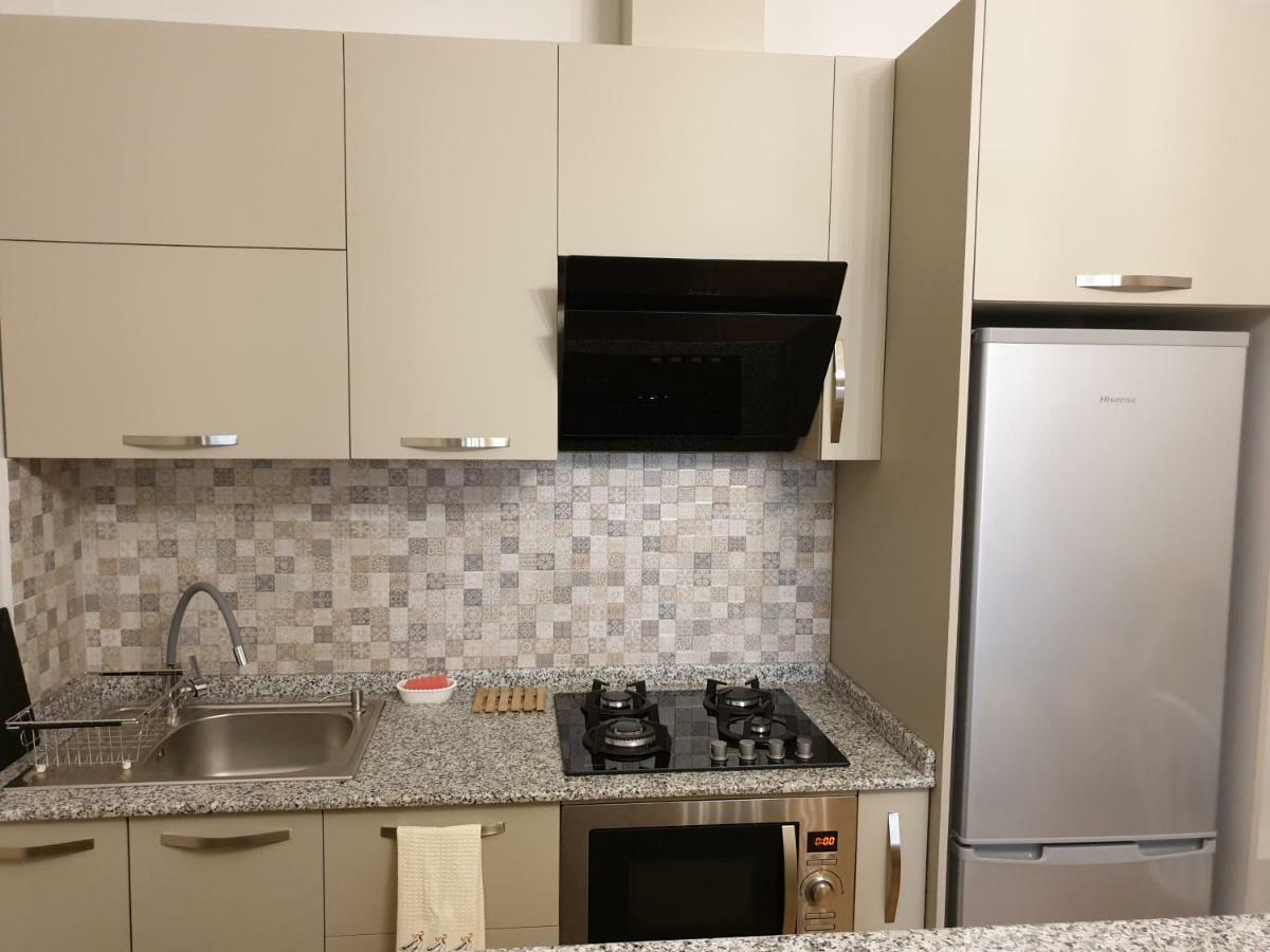 The Starry Night Apartment Batumi Exterior photo